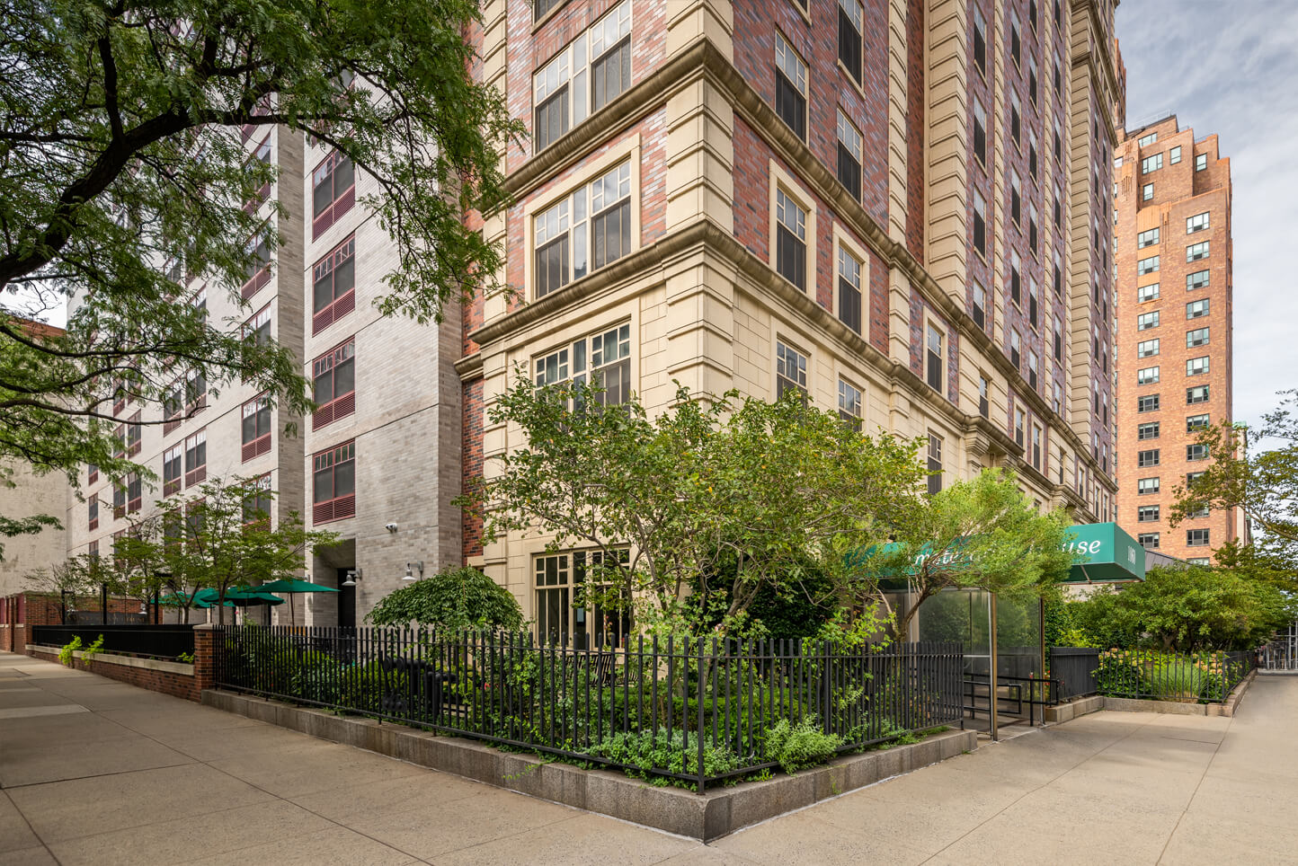 Best Nursing Homes in Manhattan, New York My Caring Plan