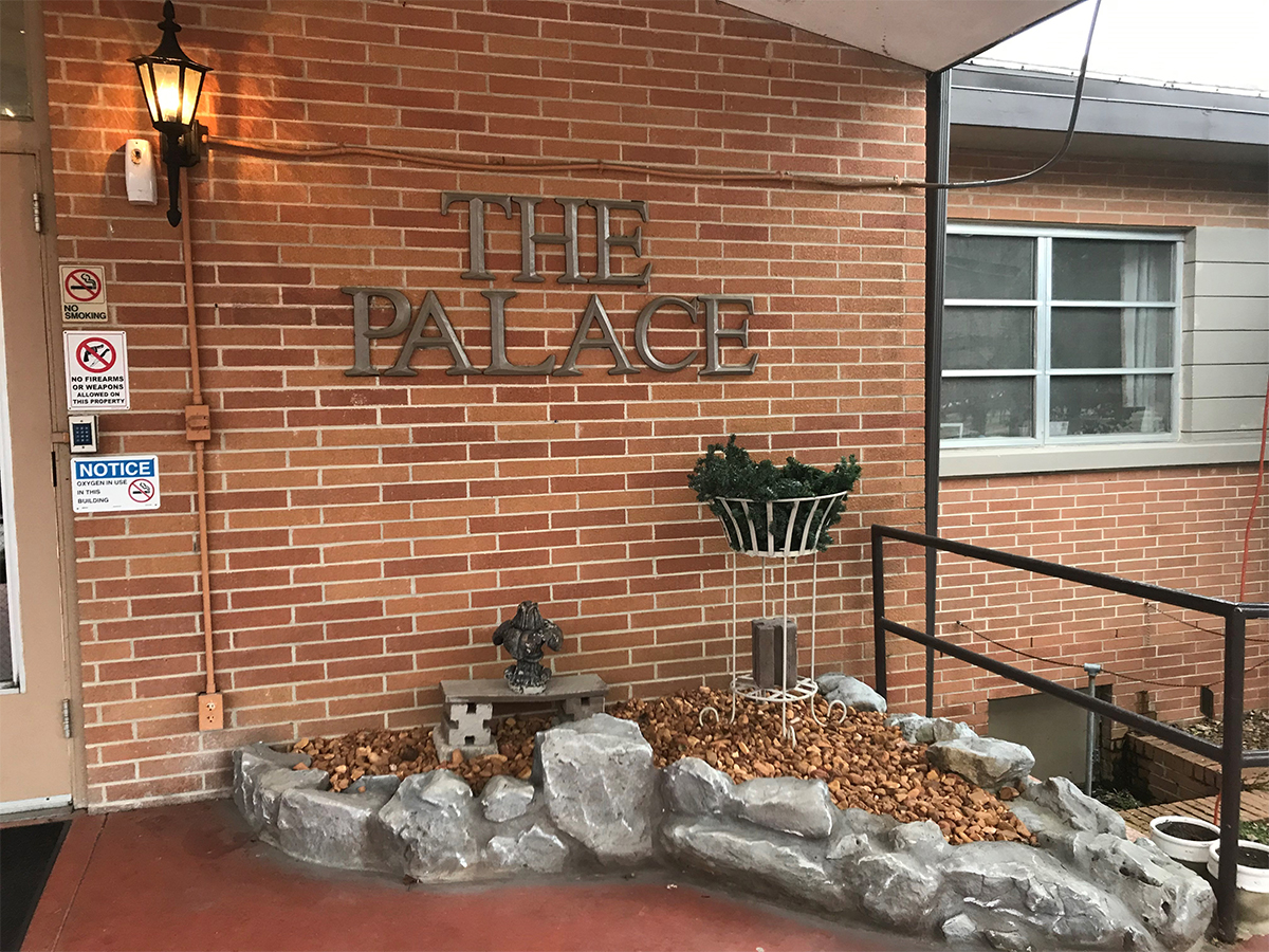 The Palace Health Care And Rehabilitation Center in Red Boiling Springs