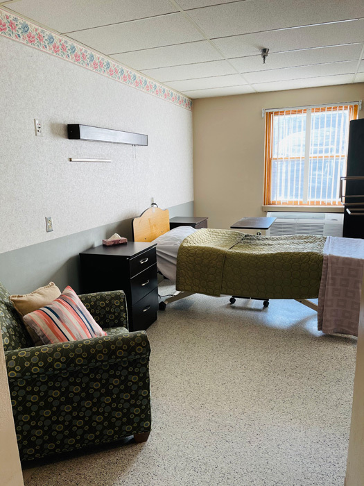 The Bay At Waters Edge Health And Rehabilitation in Kenosha, WI My