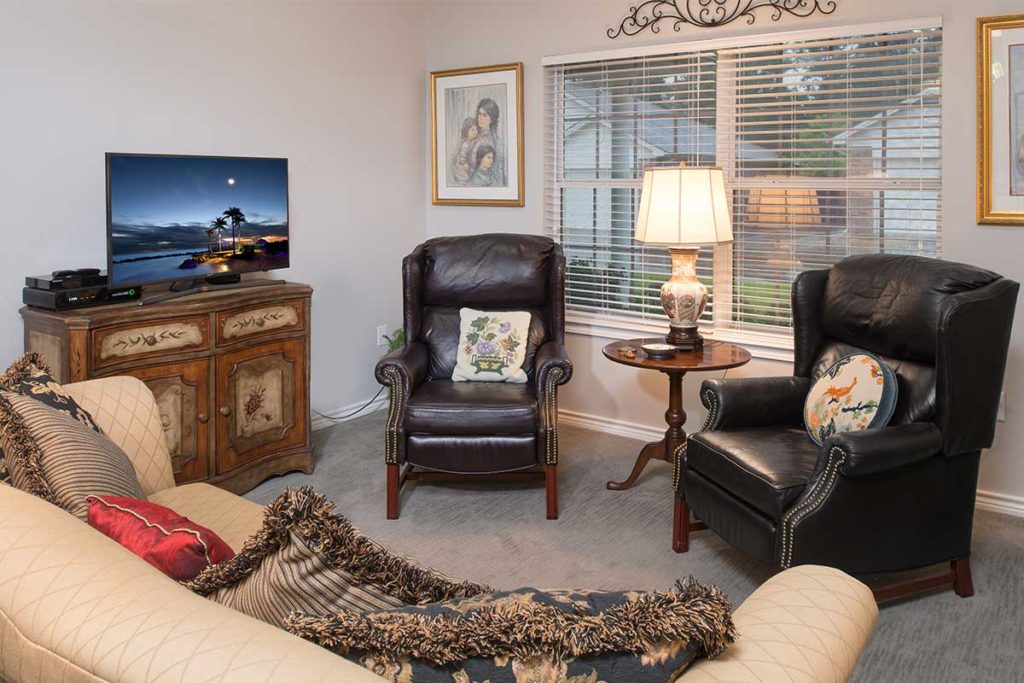 Pinecrest Retirement Community Assisted Living Unit in Lufkin, TX My