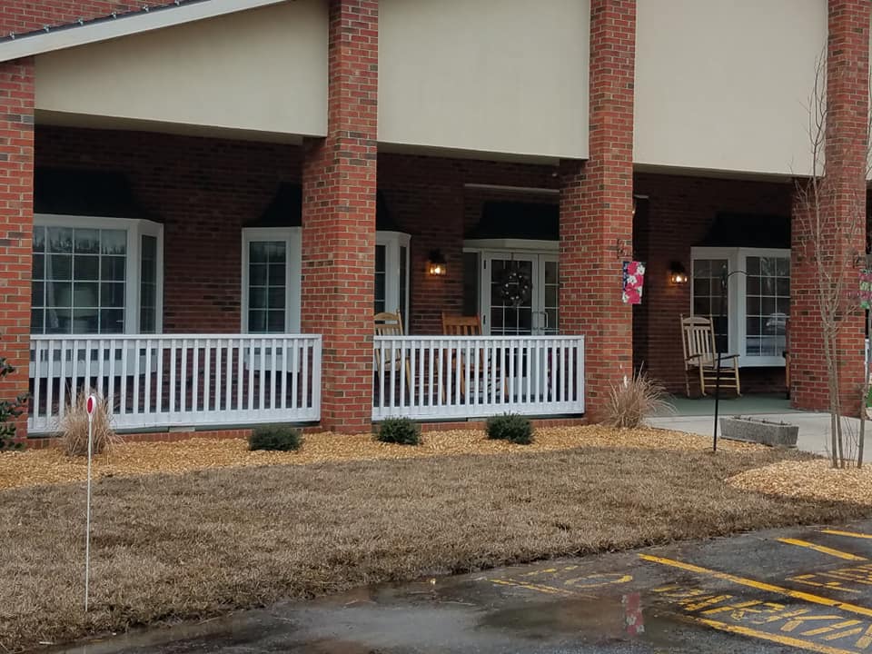 Castle Creek Memory Care in Castle Hayne, NC - My Caring Plan