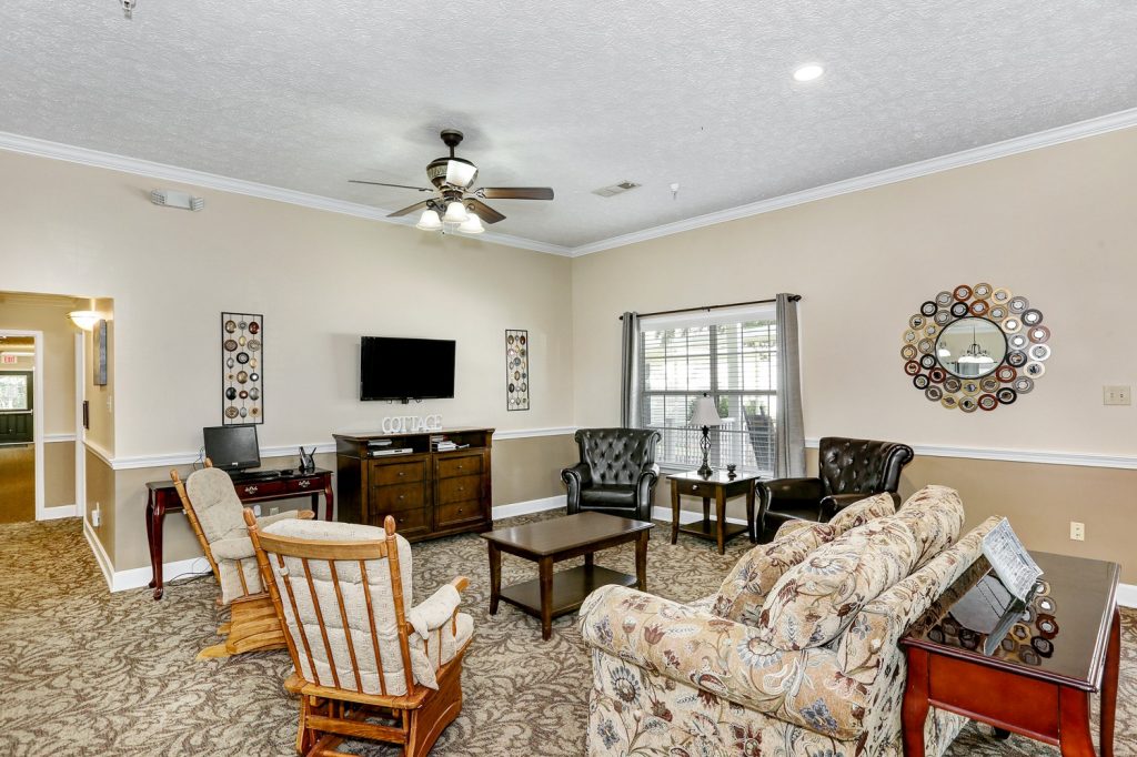 Country Cottage In Decatur in Decatur, AL - My Caring Plan