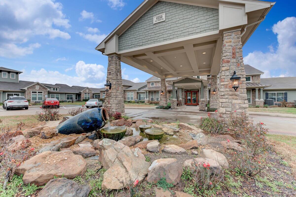 The Hamptons Senior Living in Tyler, TX My Caring Plan