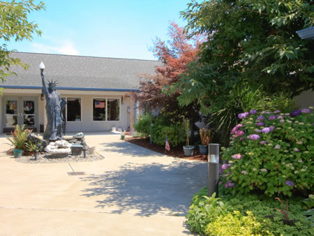 Bootstrap via serper_images (https://www.mycaringplan.com/senior-living/sharon-care-center-1/)